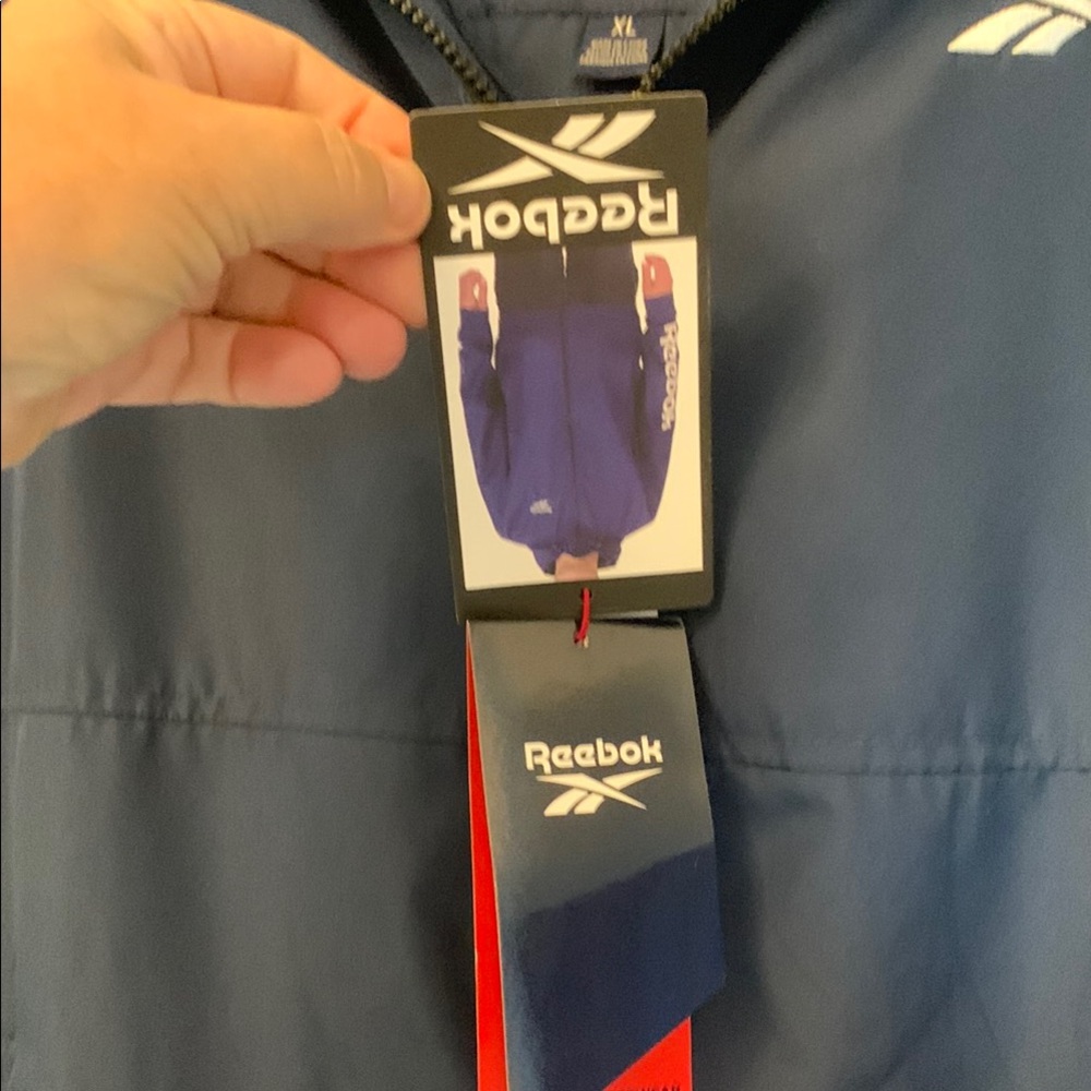 Reebok Men's Navy Jacket XL with Hood - Picture 5 of 11